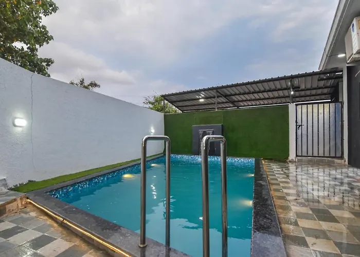 Empyrean Stay Ll 3Bhk Ll Jaguar Villa Ll Ac Ll Pvt Pool Ll Luxury